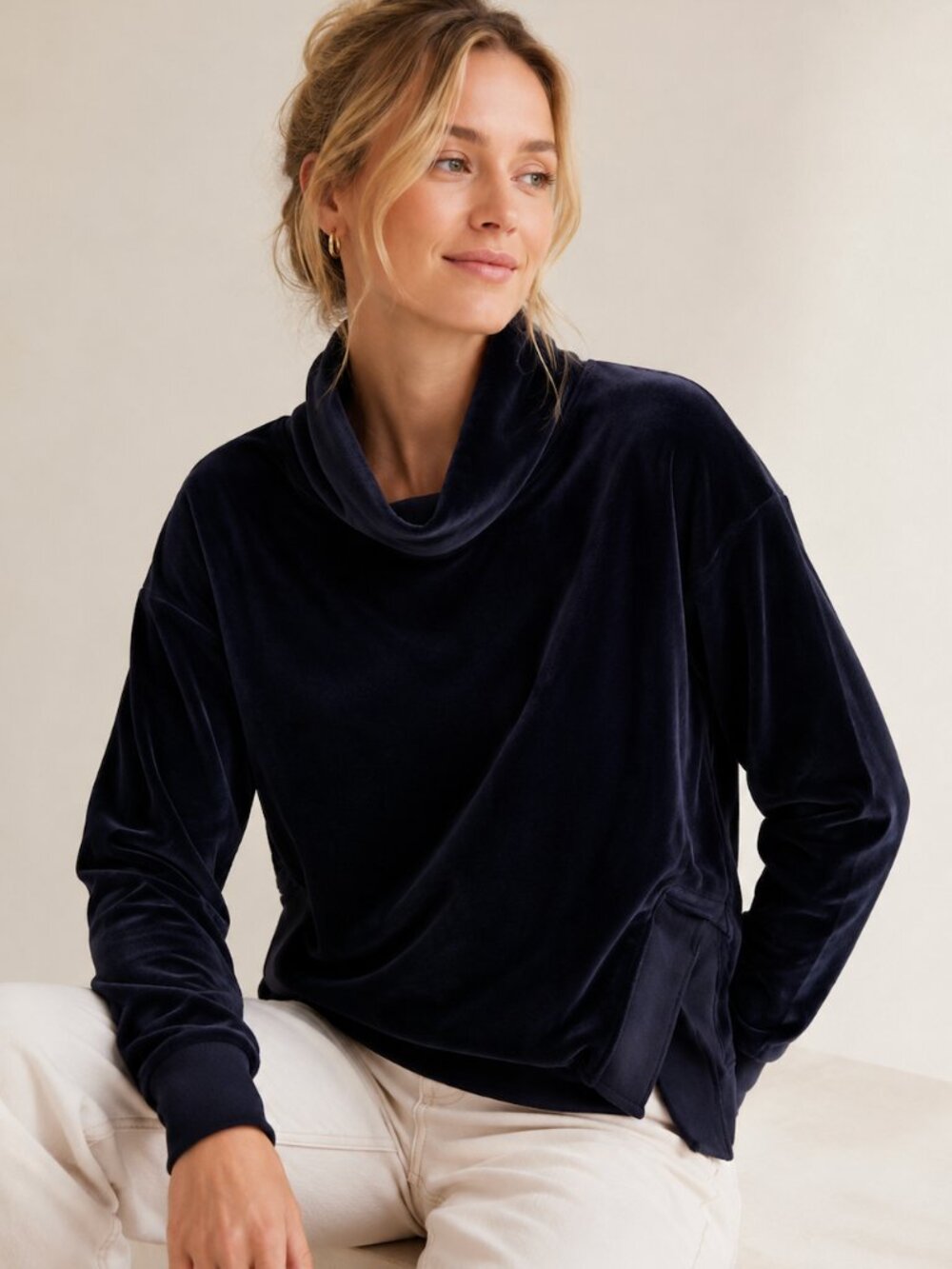 TITLE: Athleta Velour Velvet Funnel Neck Pullover Small Navy Luxe Athleisure